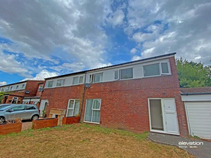 3 Bedroom End Of Terrace House To Rent In Buckman Close, Greenleys, Milton Keynes, MK12