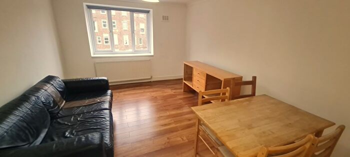 1 Bedroom Flat To Rent In Brondesbury Road, Kilburn, NW6