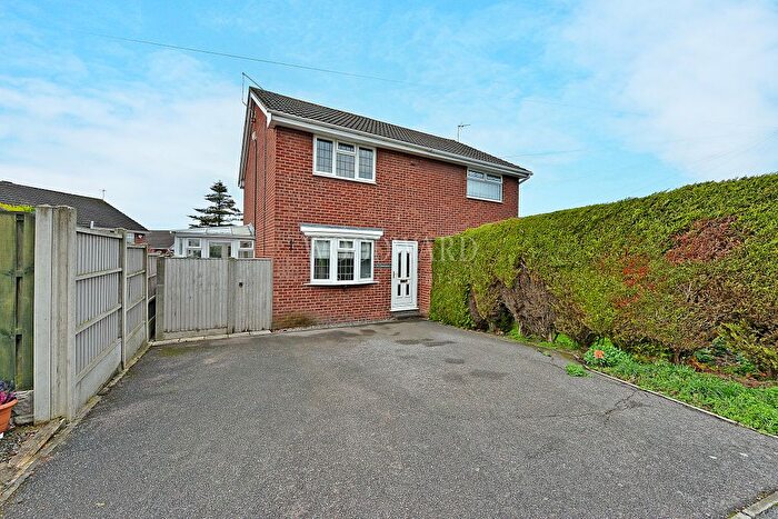 2 Bedroom Semi Detached House For Sale In Raven Avenue, Tibshelf, DE55