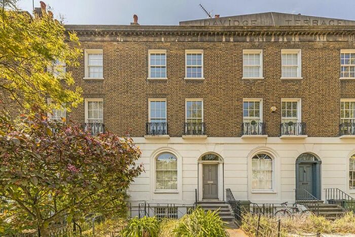 4 Bedroom Terraced House To Rent In Kennington Road, London, SE11