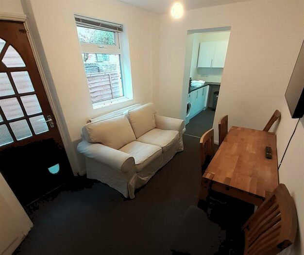 5 Bedroom Terraced House To Rent In Hollingdean Road, Brighton, BN2