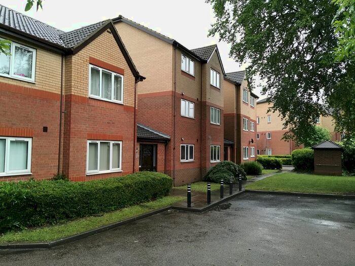 1 Bedroom Flat To Rent In Simpson Close, Luton, Beds, LU4