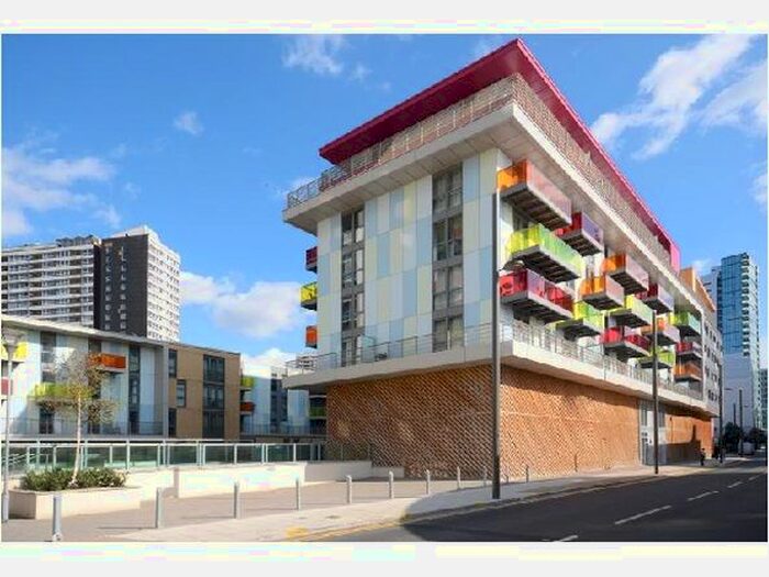 2 Bedroom Flat To Rent In Azura Court, Warton Road, Olympic Village, Stratford, London, E15