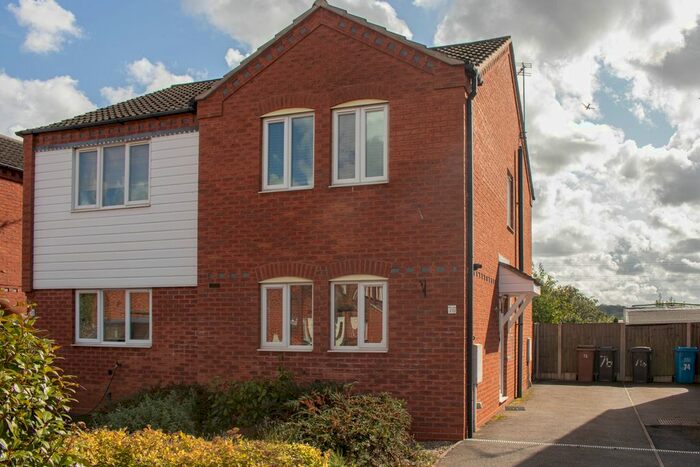 2 Bedroom Semi-Detached House For Sale In Hoselett Field Road, Long Eaton, Nottingham, Nottinghamshire, NG10