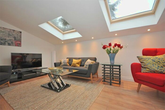 2 Bedroom Flat To Rent In Montpellier Drive, Montpellier, Cheltenham, GL50