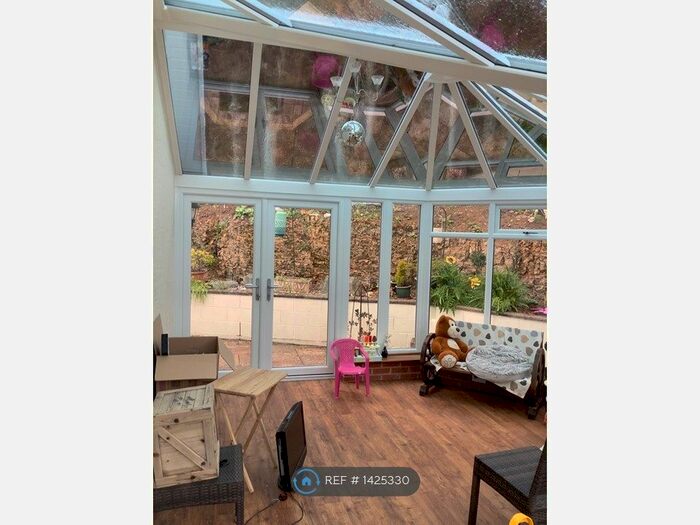 2 Bedroom Maisonette To Rent In Vron Vedw Lane, Pant, Oswestry, SY10