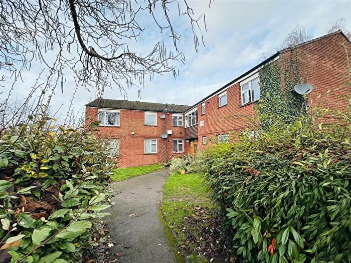 1 Bedroom Flat For Sale In Dunsmore Avenue, Coventry * Ground Floor *, CV3