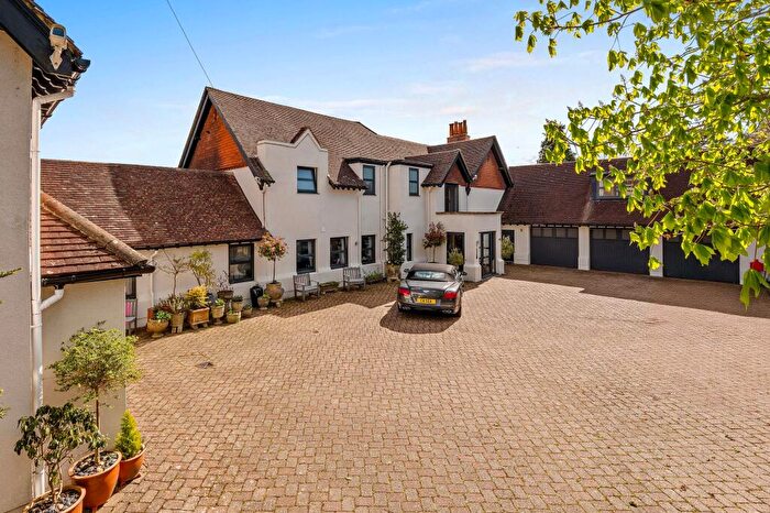5 Bedroom House For Sale In Tydcombe Road, Warlingham, CR6