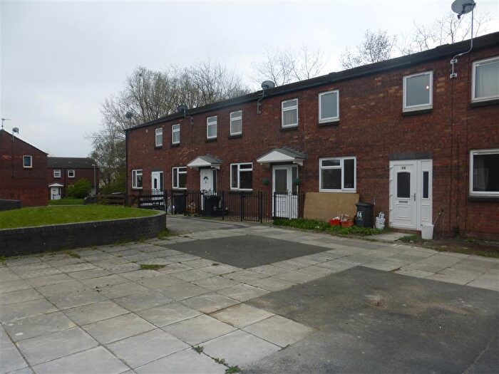 3 Bedroom House To Rent In Lilac Court, Swindon, SN2