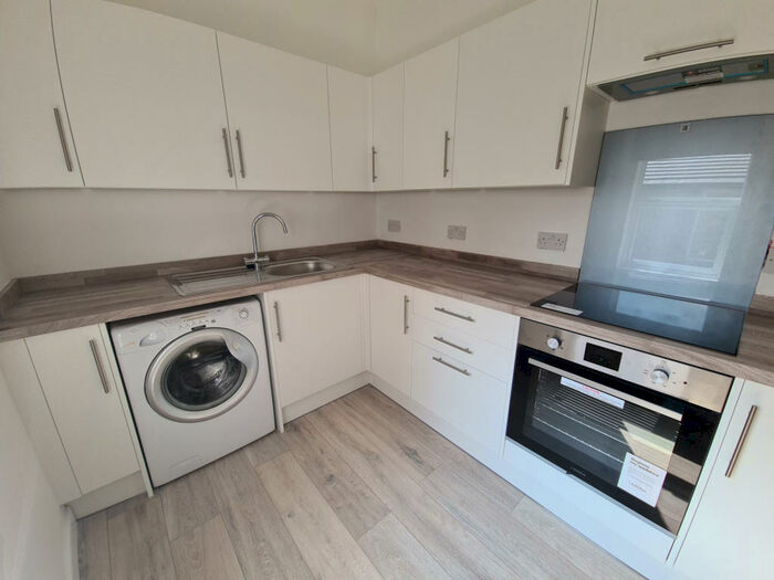 3 Bedroom House To Rent In Headingley Mount, Leeds, LS6