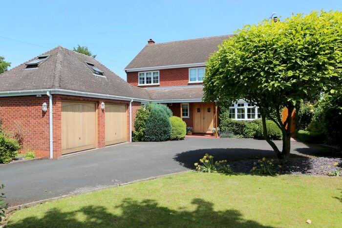 5 Bedroom Detached House For Sale In Dunnington, Alcester, B49