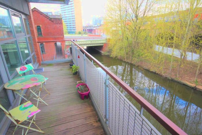 2 Bedroom Apartment To Rent In Worsley Mill, Blantyre Street Manchester, M15