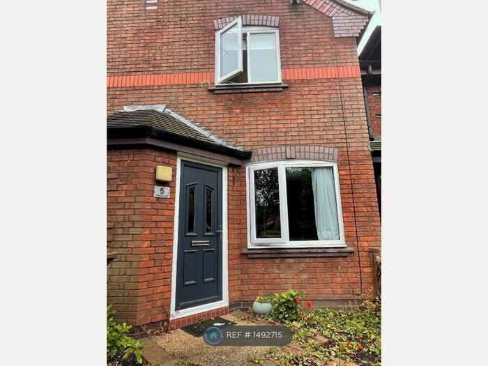 2 Bedroom Terraced House To Rent In Pebble Mill Street, Stoke-On-Trent, ST1