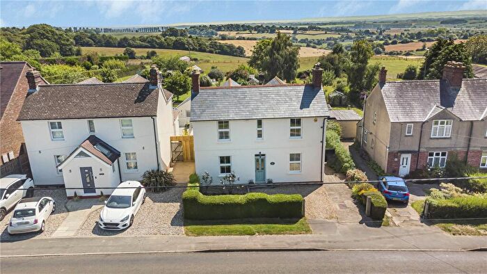 3 Bedroom Detached House For Sale In Wheatley Road, Garsington, Oxford, OX44