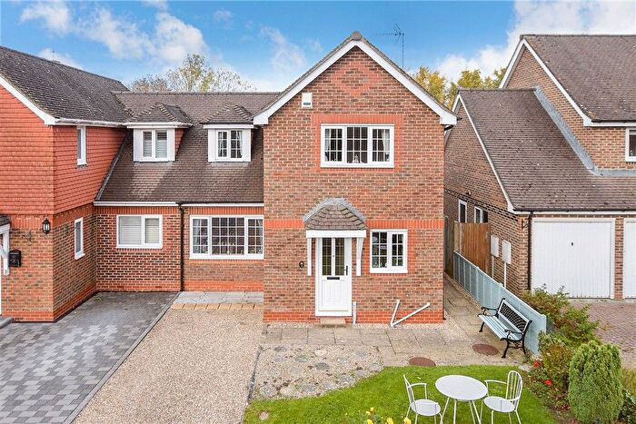 3 Bedroom Semi Detached House For Sale In The Sycamores, Hassocks, West Sussex, BN6