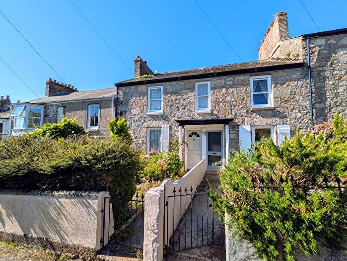 2 Bedroom Terraced House For Sale In Leskinnick Terrace, Penzance, TR18