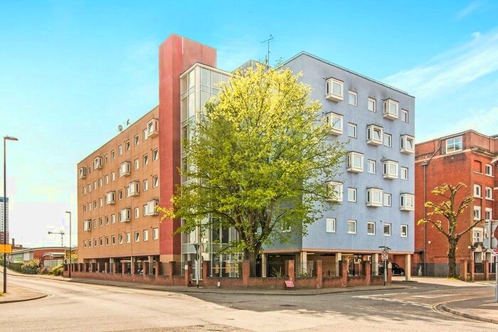 1 Bedroom Flat To Rent In Anglesea Terrace, Southampton, SO14