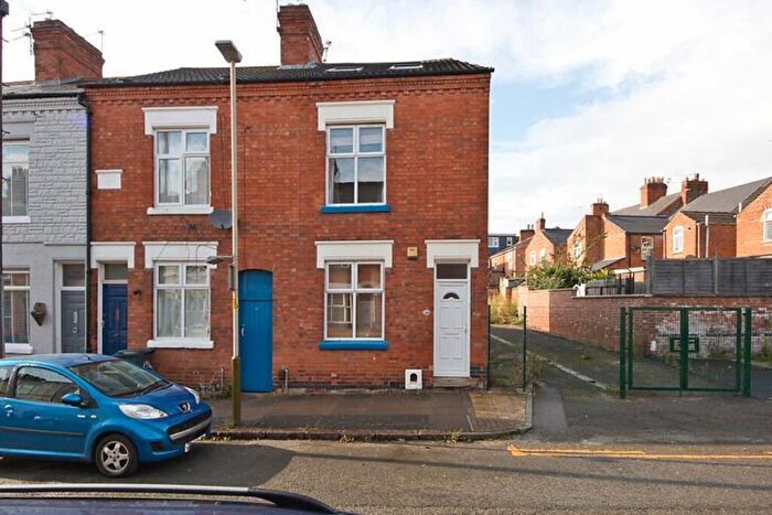 4 Bedroom Terraced House To Rent In Avenue Road Extension, Leicester, LE2