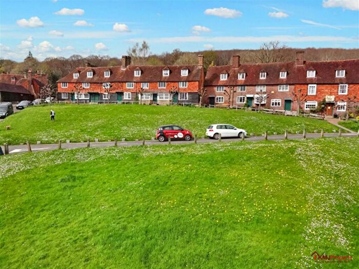 2 Bedroom Cottage For Sale In The Green, Groombridge, Tunbridge Wells, TN3