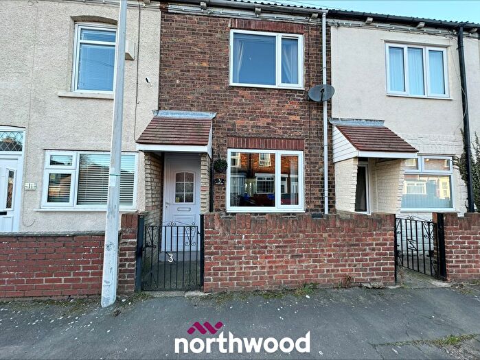 2 Bedroom Terraced House For Sale In Portland Street, Rawcliffe Bridge, DN14