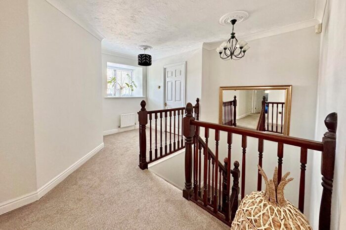 5 Bedroom Detached House For Sale In Charlotte Close, Talbot Village, Poole, BH12