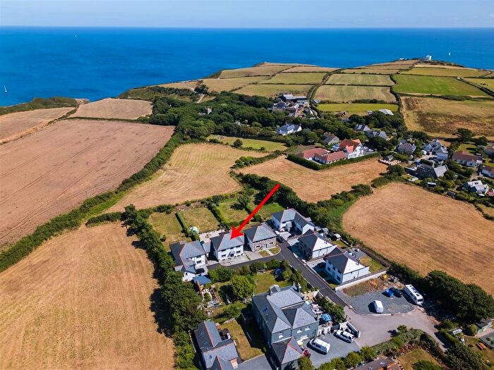 4 Bedroom Detached House For Sale In Parc Garland, The Lizard, Helston, TR12