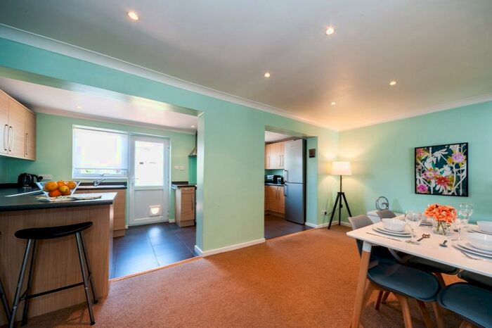 3 Bedroom Terraced House To Rent In Collenswood Road, Stevenage, Hertfordshire, SG2