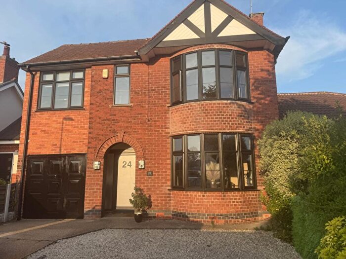3 Bedroom Detached House For Sale In Pearl Avenue, Nottingham, NG17