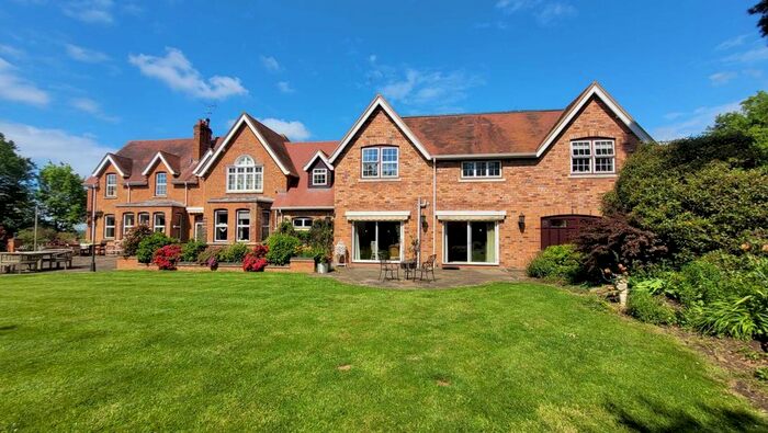 6 Bedroom Detached House For Sale In Eckington Road, Bredon, Tewkesbury, Gloucestershire, GL20