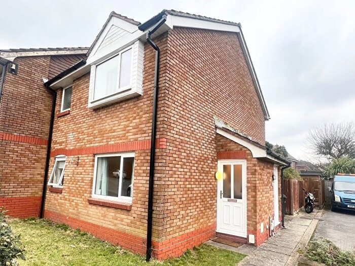 1 Bedroom End Of Terrace House To Rent In Devonshire Gardens, Bursledon, Southampton, SO31