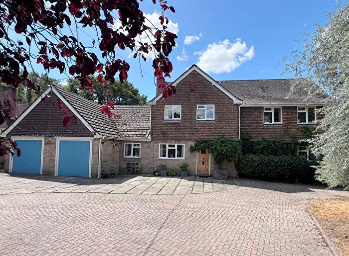 5 Bedroom Detached House For Sale In Crestholm, Red Shute Hill, Hermitage, RG18