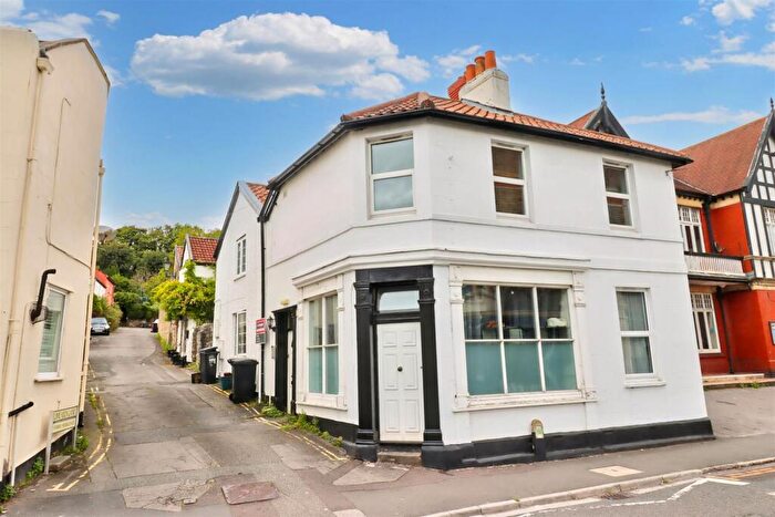 1 Bedroom Flat To Rent In Old Street, Clevedon, BS21