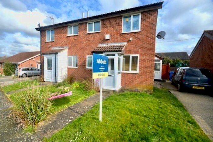 1 Bedroom Property To Rent In Gainsborough Drive, Halesworth, IP19