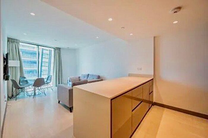 1 Bedroom Flat For Sale In One Blackfriars, London, SE1