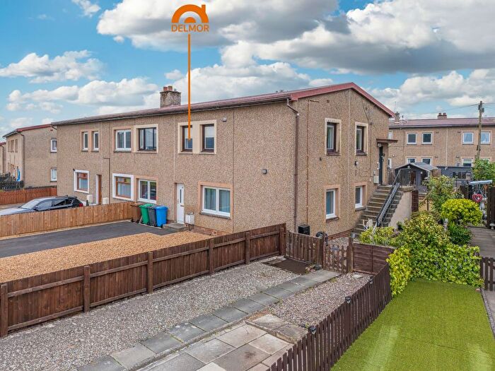 2 Bedroom Flat For Sale In Keltyhill Avenue, Kelty, KY4