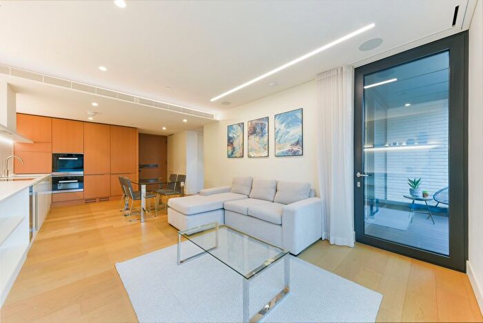 1 Bedroom Flat For Sale In Rathbone Place, Fitzrovia, W1T