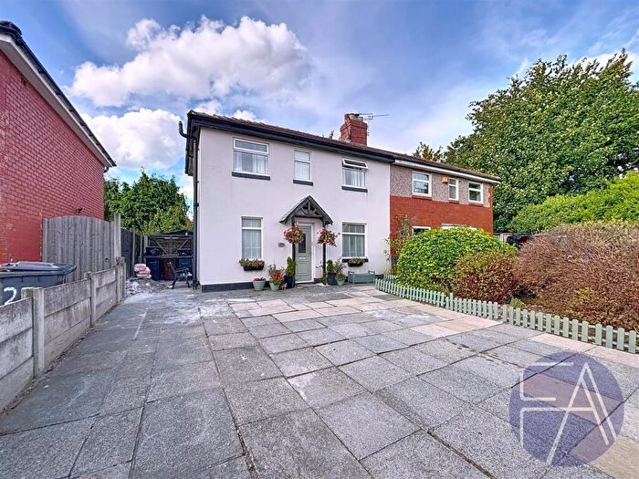 2 Bedroom Cottage To Rent In Shaftesbury Avenue, Southport, PR8