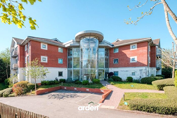 2 Bedroom Flat For Sale In Evesham Road, Pinnacle House, B97