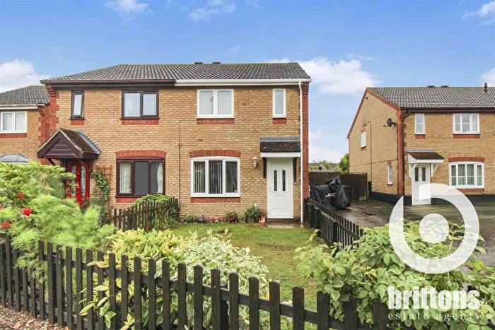 3 Bedroom Semi-Detached House For Sale In Nene Road, Watlington, King's Lynn, PE33