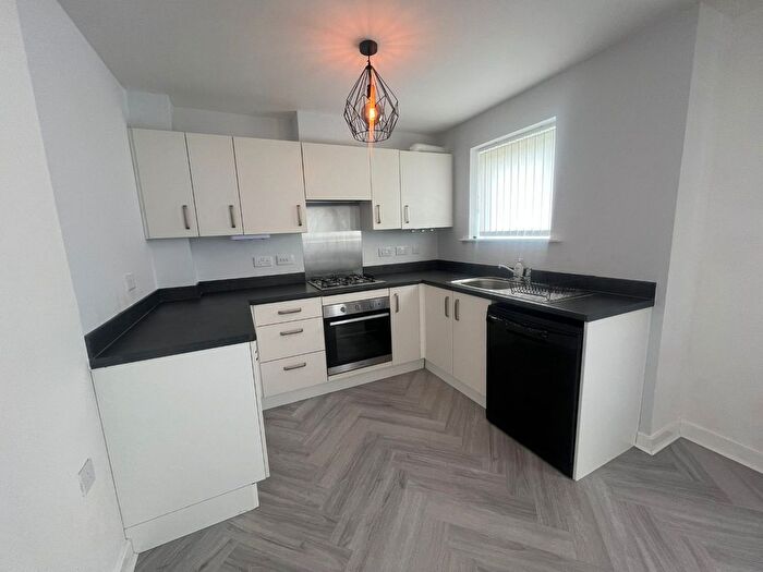 2 Bedroom Flat To Rent In High Shields Close, South Shields, Tyne And Wear, NE33