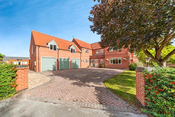 5 Bedroom Detached House For Sale In Grays Court, Farndon, Newark, NG24