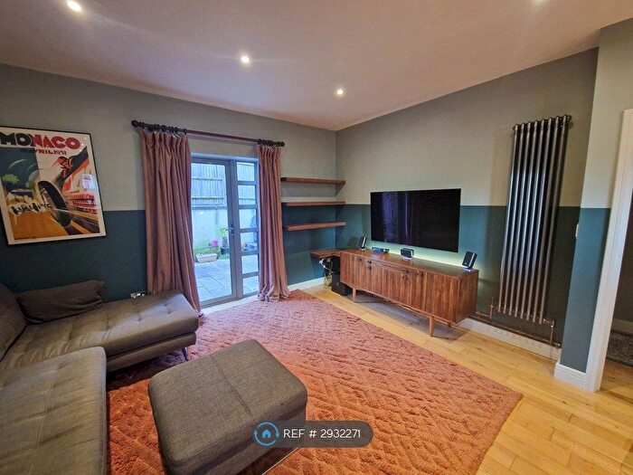 1 Bedroom Flat To Rent In Gloucester Road, Bristol, BS7