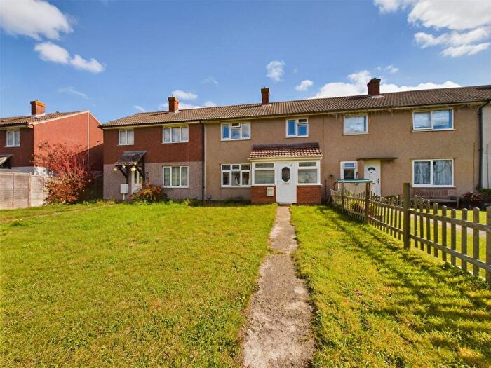 3 Bedroom Terraced House For Sale In Belgrave Road, Aylesbury, Buckinghamshire, HP19