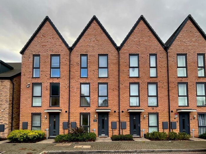 4 Bedroom Town House To Rent In Stratford House Road, Birmingham, B5