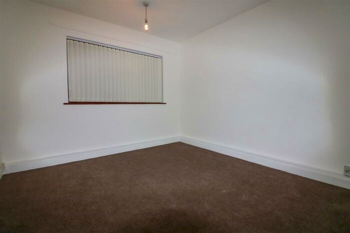 3 Bedroom House To Rent In Ingleby Road, Grays, RM16