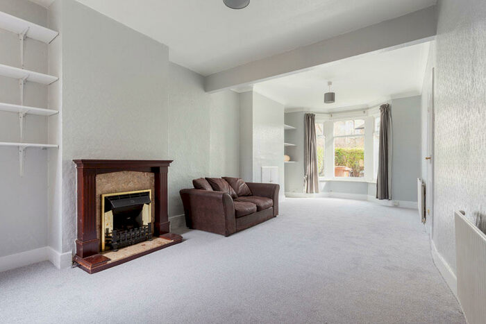 3 Bedroom Terraced House To Rent In Napier Road, Leytonstone, E11