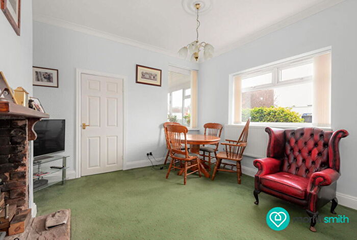 2 Bedroom Semi-Detached House For Sale In Sheffield Lane, Catcliffe, S60