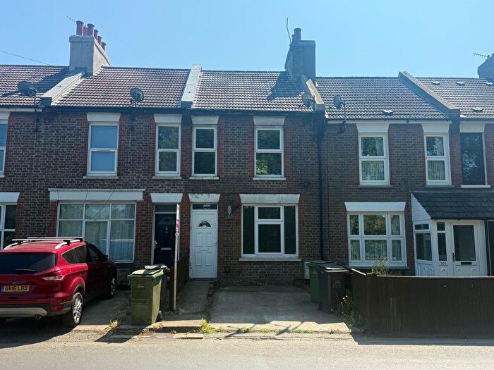 2 Bedroom Terraced House For Sale In The Ridge, Hastings, TN34