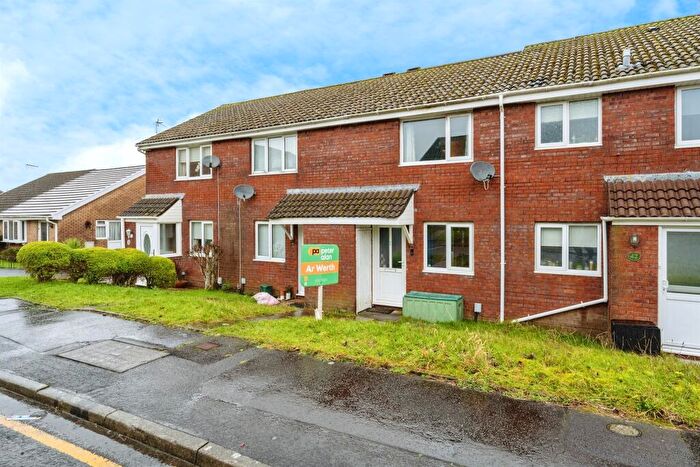 2 Bedroom Terraced House For Sale In Llysgwyn, Llangyfelach, Swansea, SA6