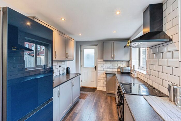 3 Bedroom Semi-Detached House For Sale In Anderton Street, Wigan, WN2